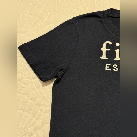 Abercrombie Kids T-Shirt - Boys Size S - Picture 3 of 13